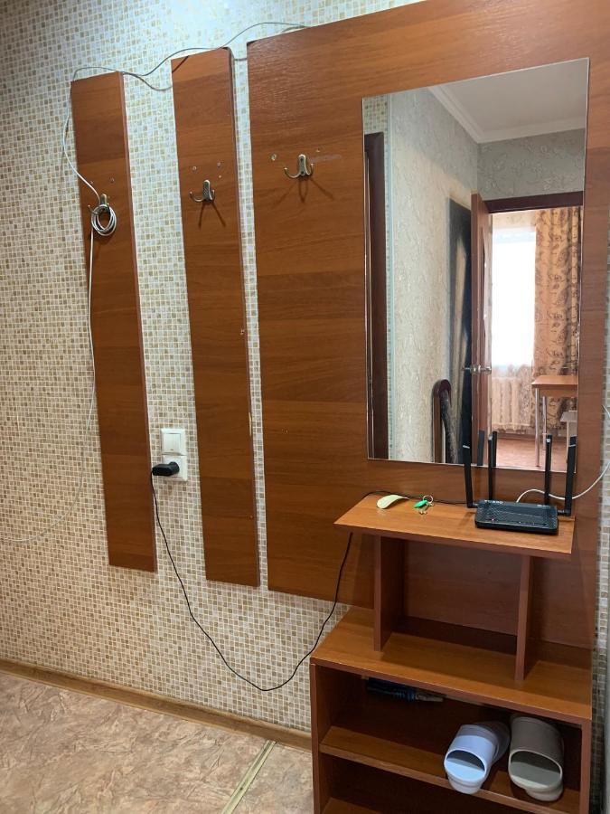 Уютная Квартира В Центре По Ул Гоголя Karaganda Exterior photo